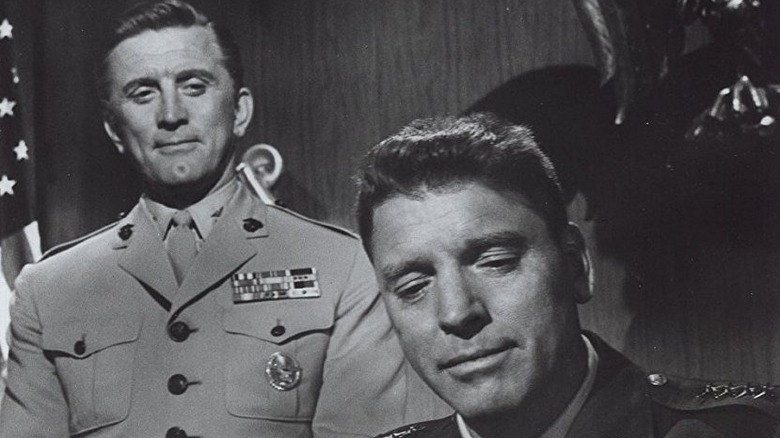 Col. Casey (Kirk Douglas) looks over Gen. Scott's (Burt Lancaster) shoulder in Seven Days In May