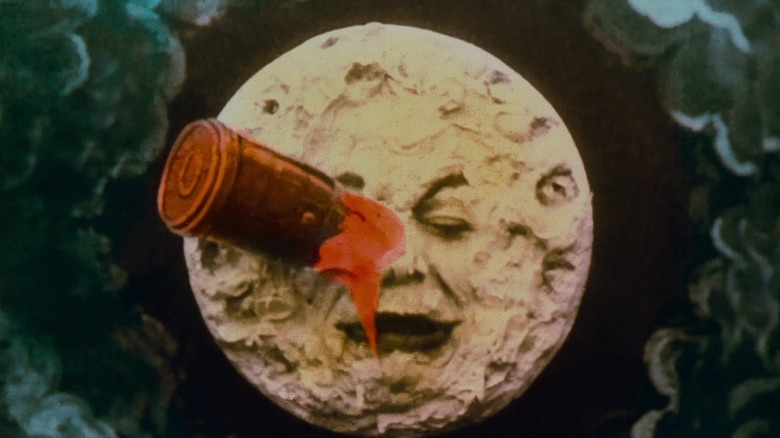 A capsule is shot in the moon's eye in A Trip To The Moon