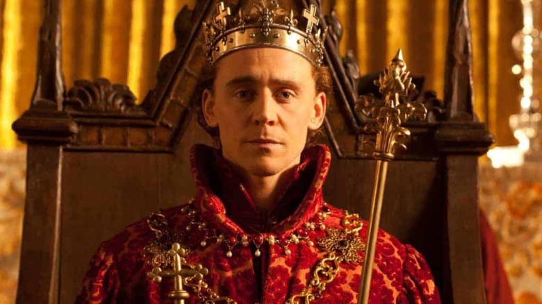 King Henry V crowned on throne