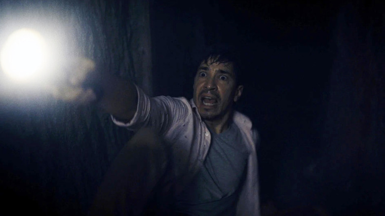 Justin Long scared in Barbarian