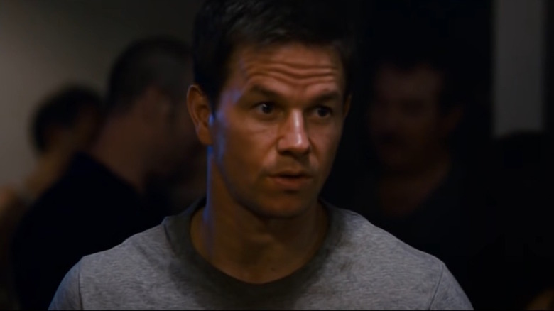 Mark Wahlberg grey tee