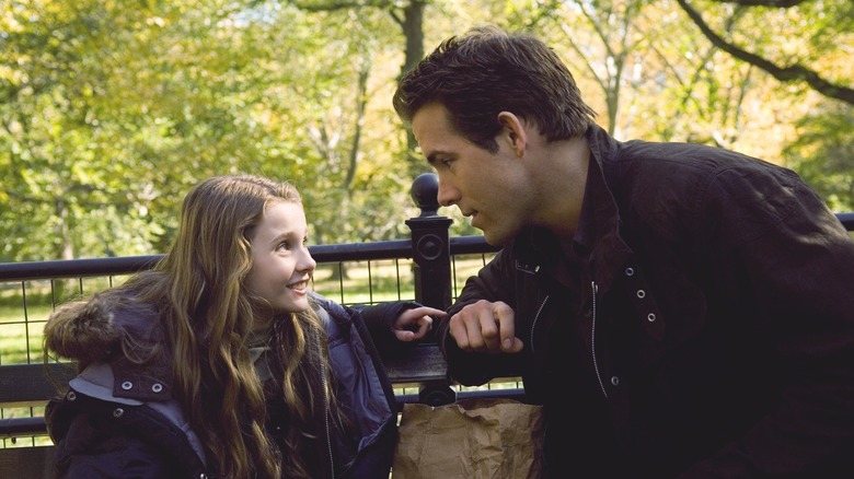 Ryan Reynolds and Abigail Breslin