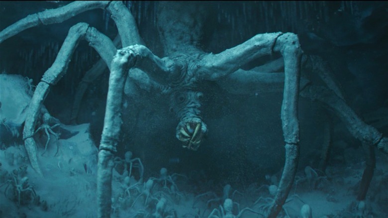 The Mandalorian faces oodles of space spiders.