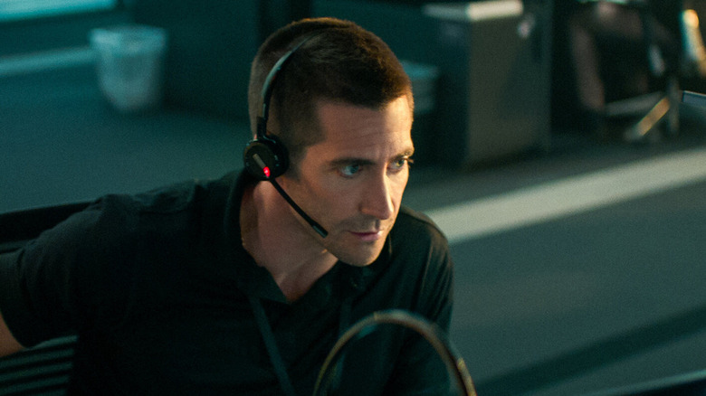 Jake Gyllenhaal answers phone calls
