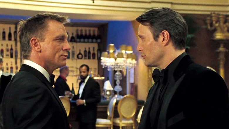 Daniel Craig, Mads Mikkelsen in Casino Royale