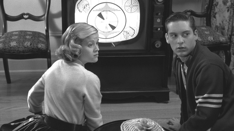 Tobey Maguire Reese Witherspoon Trapped Sitcom