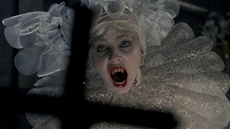 bram stoker's dracula lucy vampire