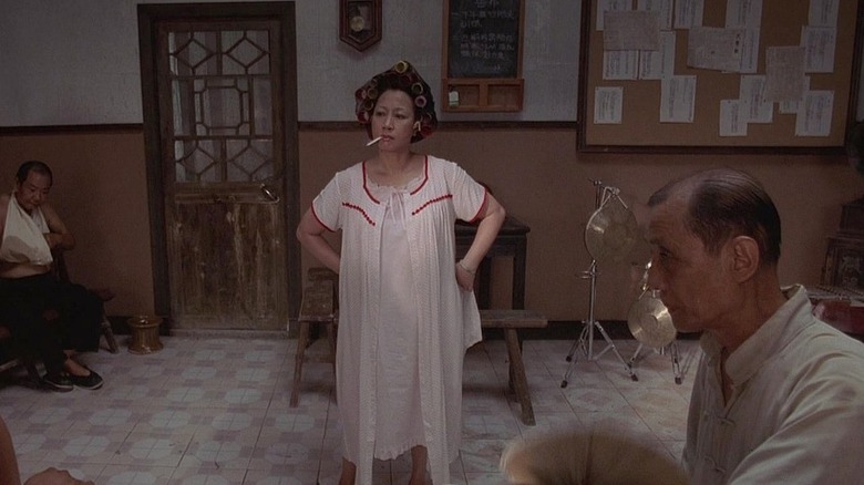 Qiu Yuen as the world's most dangerous landlady in Kung Fu Hustle