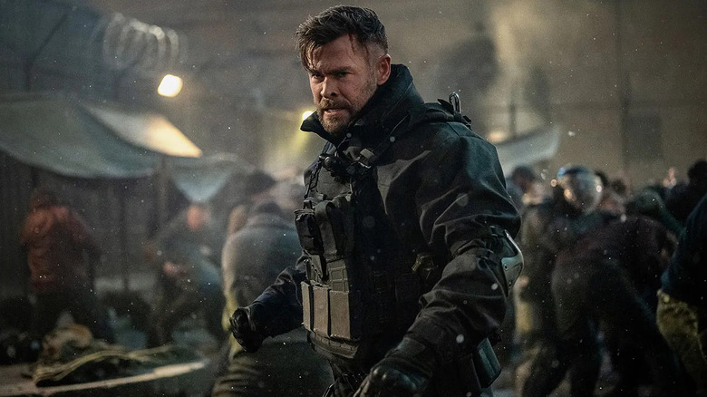 Chris Hemsworth as Tyler Rake, preparing to fight in Extraction 2