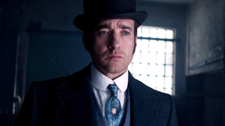 Edmund Reid (Matthew Macfayden) leads two detectives through a neighborhood in Ripper Street