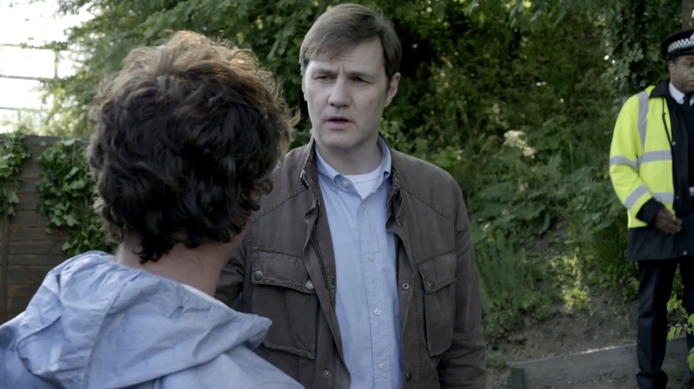 Tom Thorne (David Morrissey) talking in Thorne