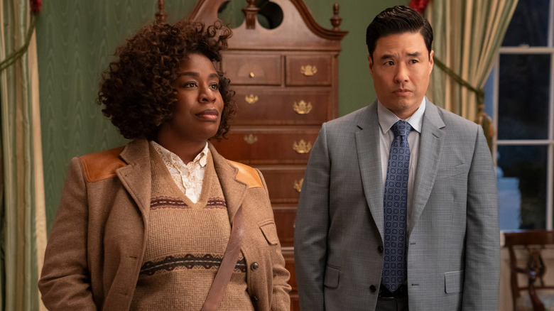 Uzo Aduba and Randall Park as Cordelia Cupp and Edwin Park, standing in the oval office in The Residence