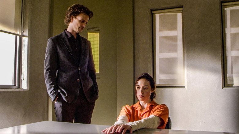 Matthew Gray Gubler and Aubrey Plaza as Spencer Reid and Cat Adams, in an interrogation room on Criminal Minds