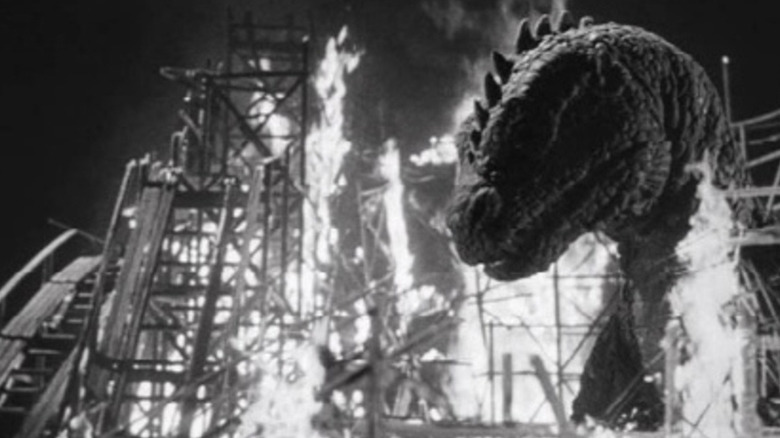 The Beast from 20,000 Fathoms Rhedosaurus in fire