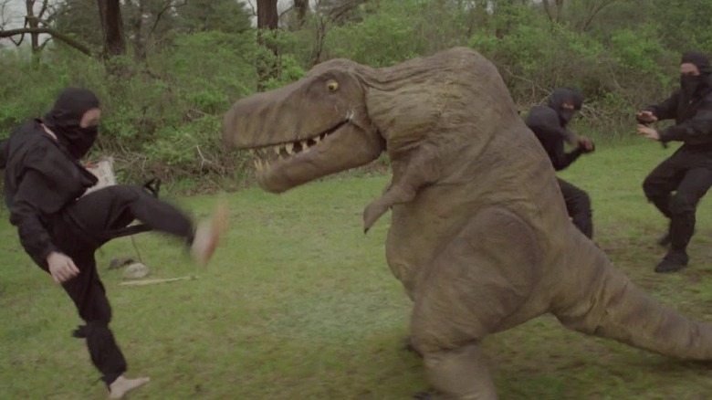 The VelociPastor Dinosaur fighting ninjas