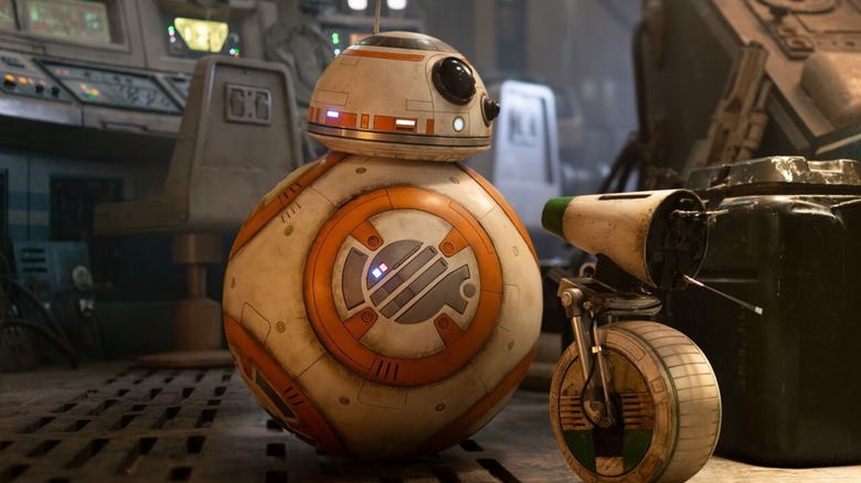 BB-8 talks with D-O in Revenge of the Sith