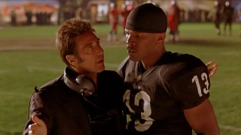 Tony D'Amato (Al Pacino) speaks with Willie Beamen (Jamie Foxx) on the sidelines in Any Given Sunday