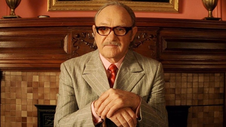 Gene Hackman wearing glasses
