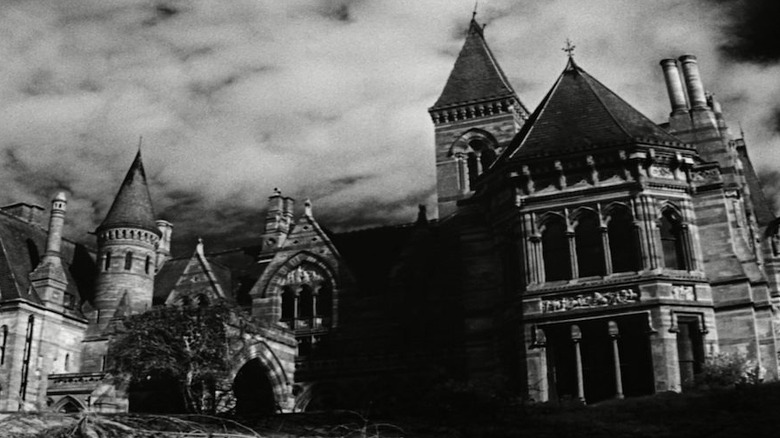 Hill House standing ominously in The Haunting