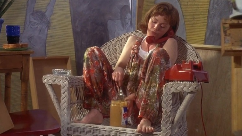 Julianne Moore phone