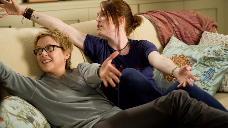 Annette Benning and Julianne Moore