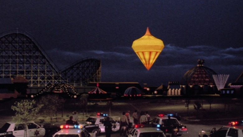 The Big Top spins as it takes off one last time in Killer Klowns From Outer Space