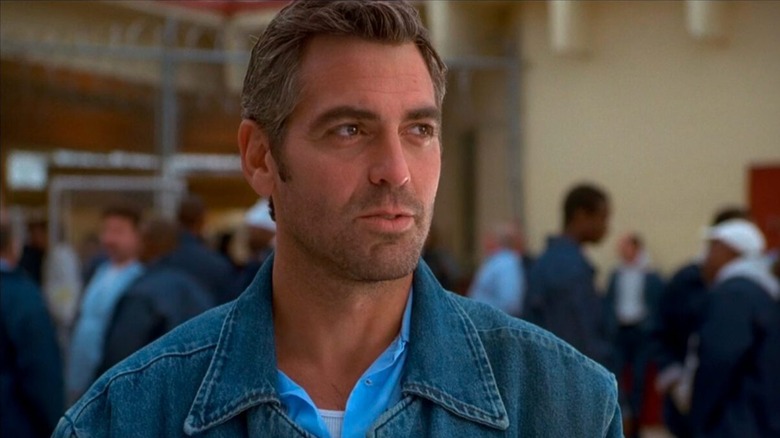 Jack Foley (George Clooney) smooth-talks his way through prison in Out of Sight