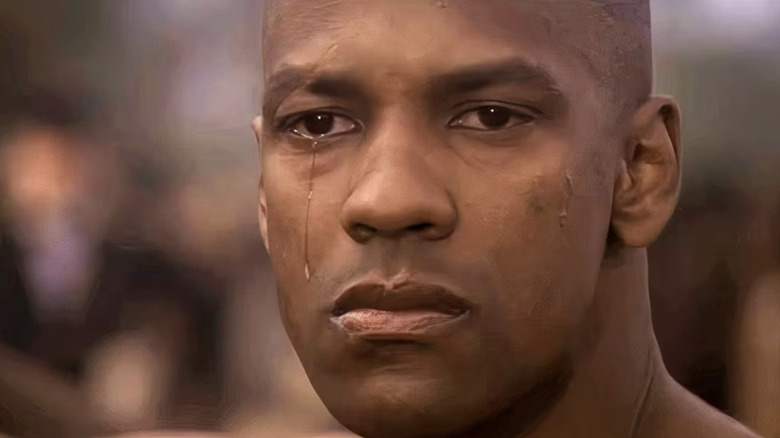 Trip (Denzel Washington) cries in Glory