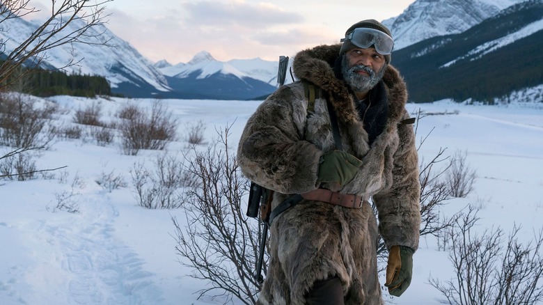 Jeffrey Wright as Russell, looking for wolves in Hold the Dark