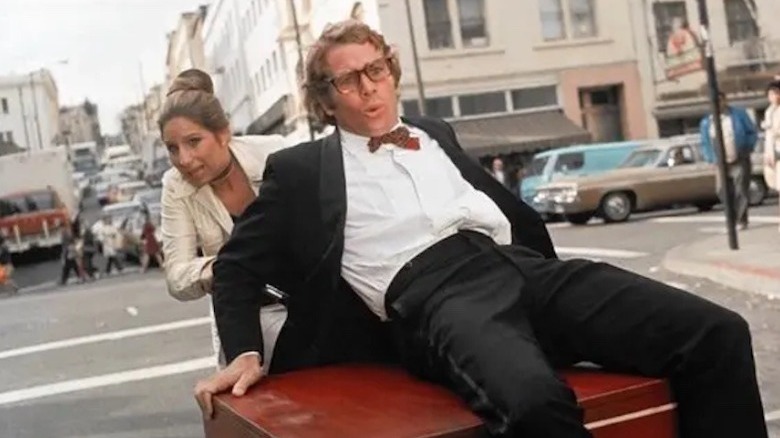 Barbra Streisand and Ryan O'Neal