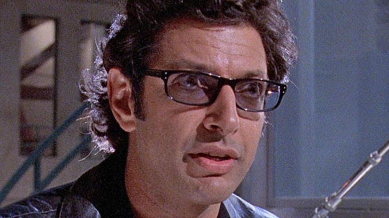 Ian Malcolm explains chaos theory