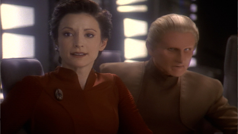 Star Trek: Deep Space Nine's Kira and Odo on a mission