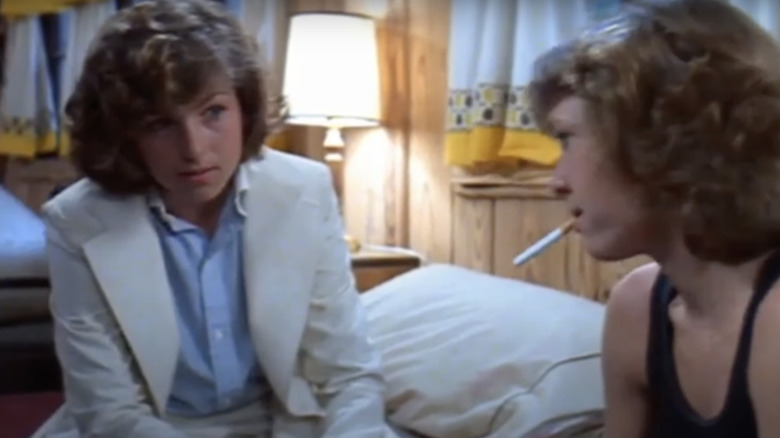 Ferris (Tatum O'Neal) makes a deal with Angel (Kristy McNichol) in Little Darlings