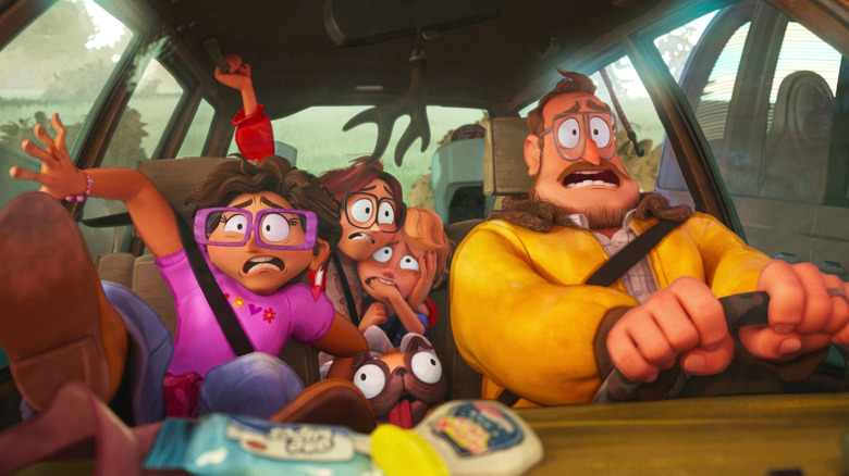 Linda, Katie, Aaron, Rick, and Monchi crammed in a car looking terrified in The Mitchells vs. the Machines