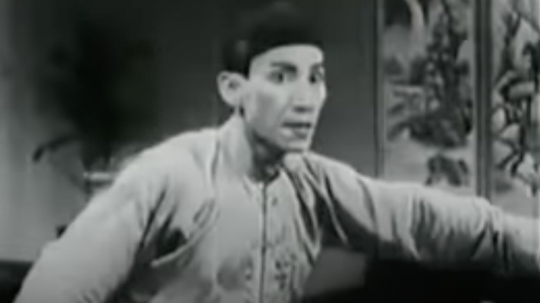 Kwan Tak-hing in "Story of Huang Feihong"