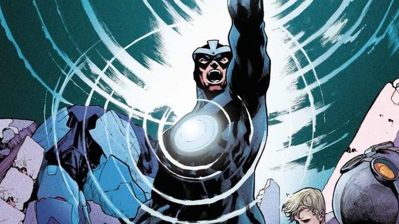 Havok raising his fist as his chest glows in a Hellions comic cover