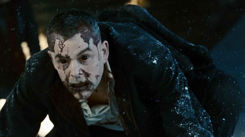 Danny Huston in 30 Days of Night covered in blood
