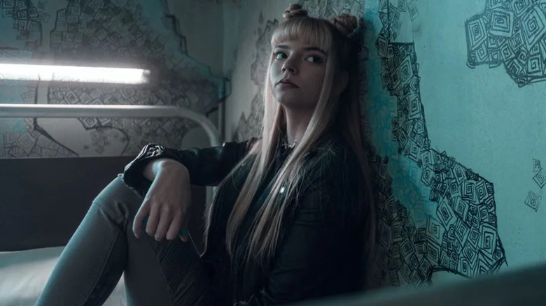 Anya Taylor-Joy as Illyana Rasputin leans against a wall in The New Mutants