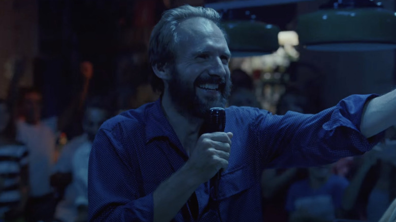 Ralph Fiennes in "A Bigger Splash" (2015) 