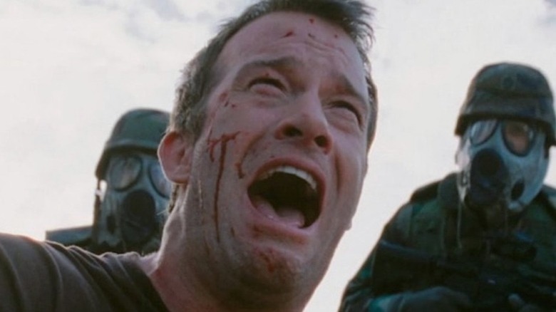 Thomas Jane screams in horror.