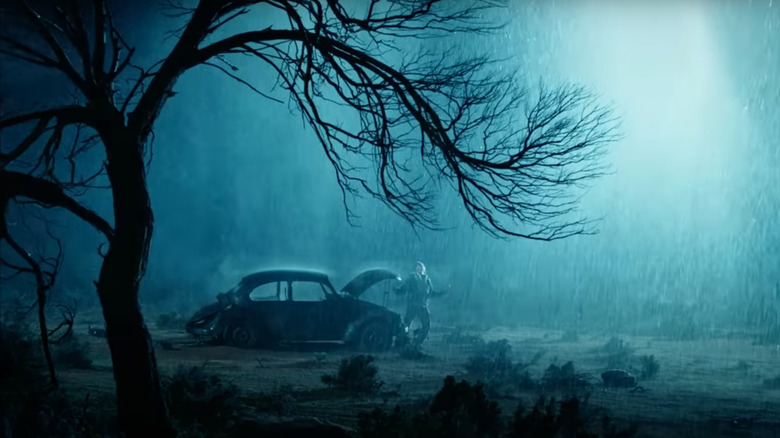 Kevin Garvey screaming next to his car in the rain on The Leftovers