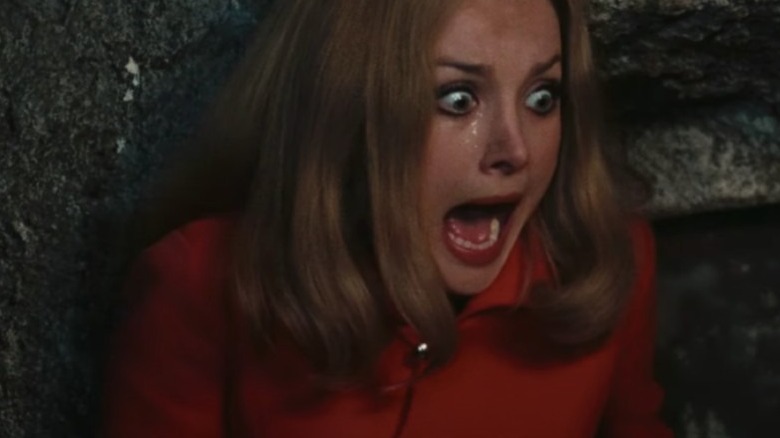 red queen kills seven times woman screaming