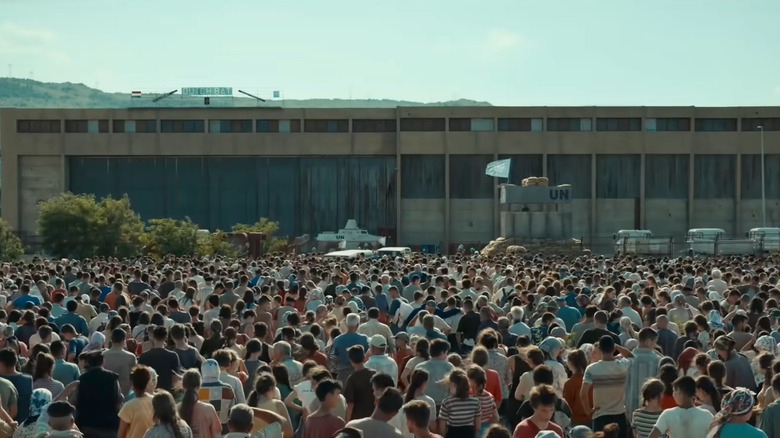 Crowds outside UN facility