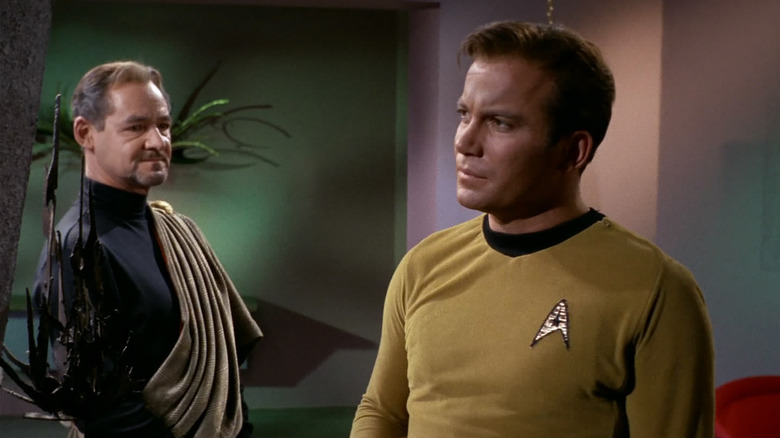 Kirk confronts Anan 7