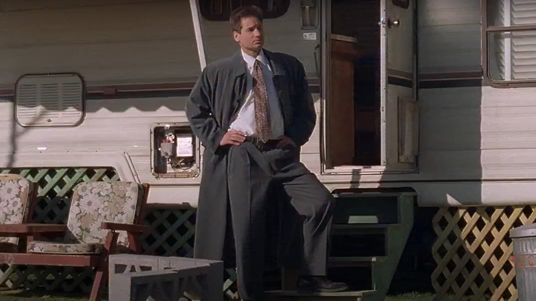 Agent Mulder standing on steps