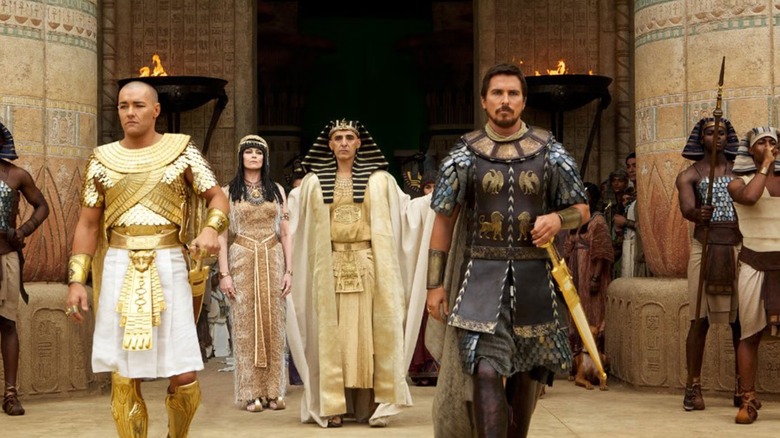 Joel Edgerton (Ramesses II) models the golden wrap Michael Jackson wore in Remember The Time alongside John Tuturro and Christian Bale in Exodus