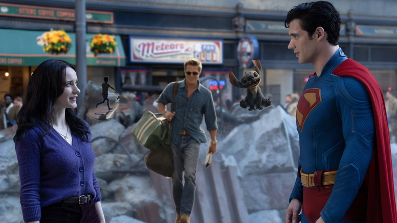Lois Lane, Superman, Sonny, Stitch, and a kid from Weapons