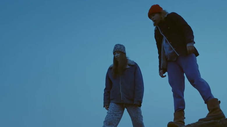 Saylor and Lowe look down