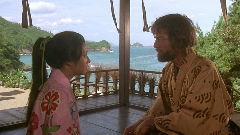 Shogon (1980), Marico and Blackhurn are sharing a thin moment in the shade