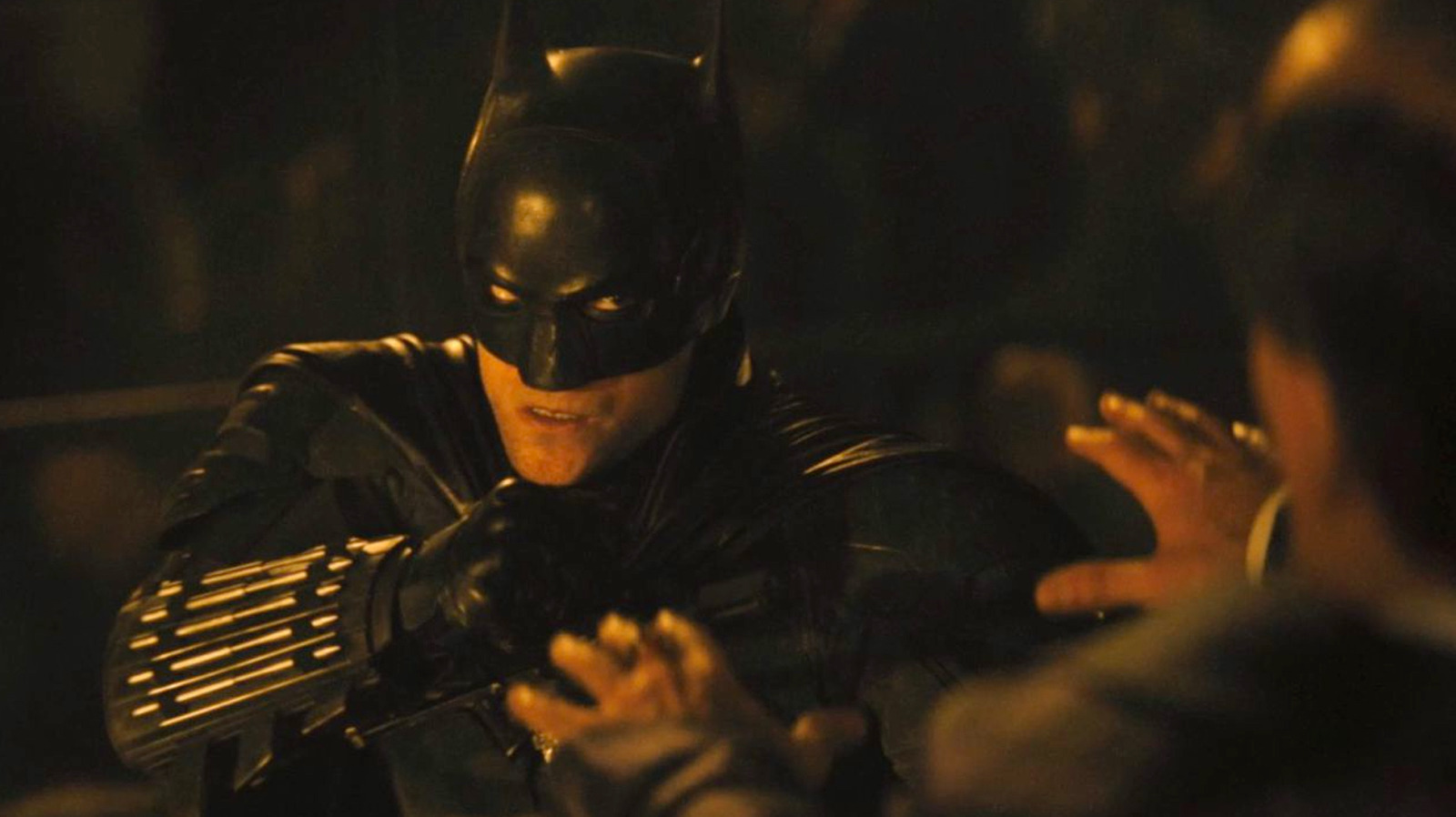 The Batman Director Matt Reeves Insisted On His Film Being Separate From The  DCEU